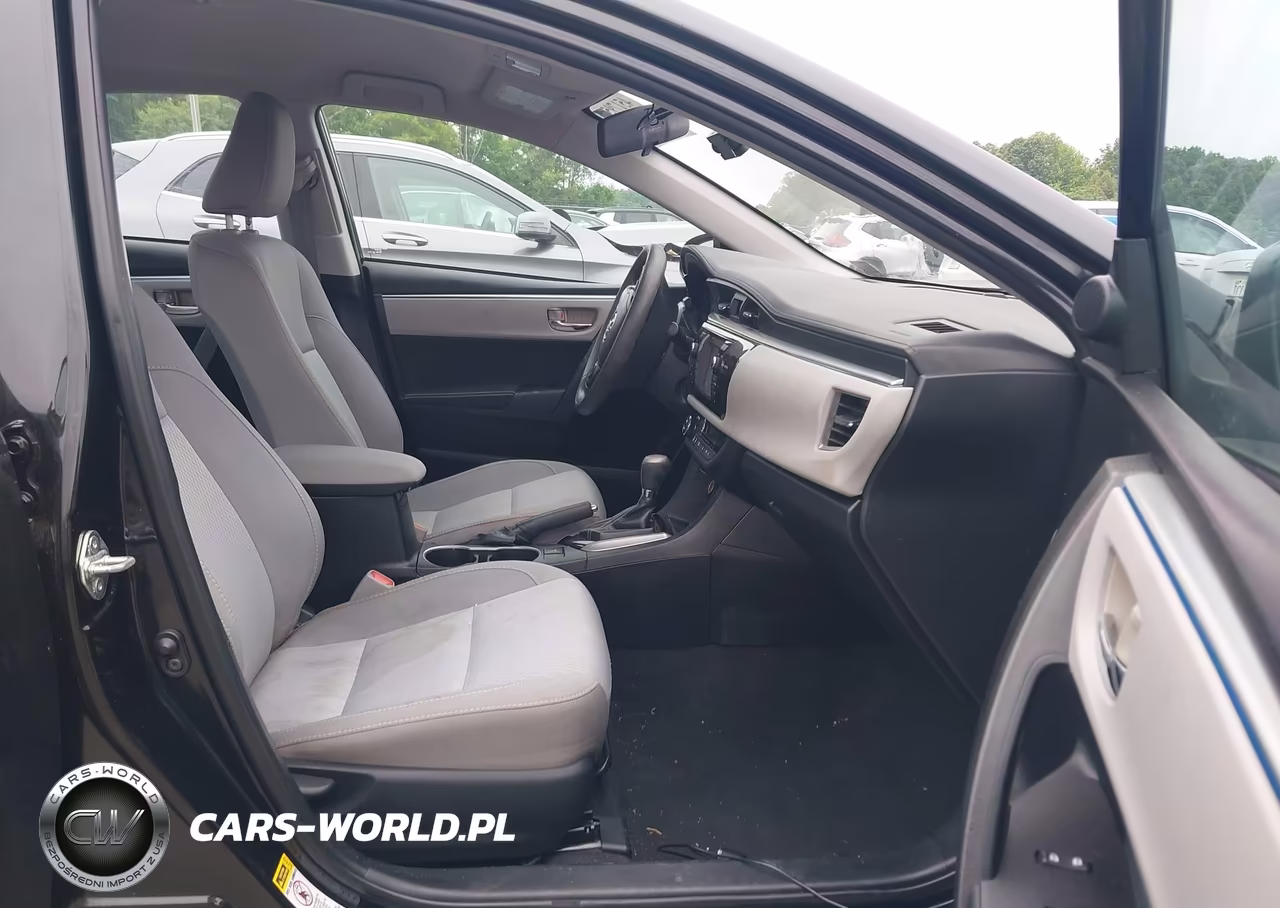 2016 Toyota Corolla Le VIN:2T1BURHE5GC486421 - 5
