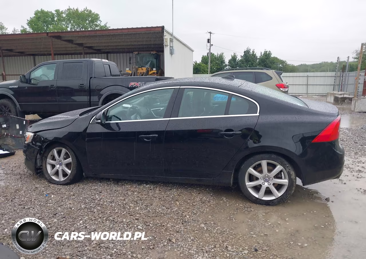 2016 Volvo S60 T5 Drive-E Premier VIN:YV126MFK1G2412430 - 14