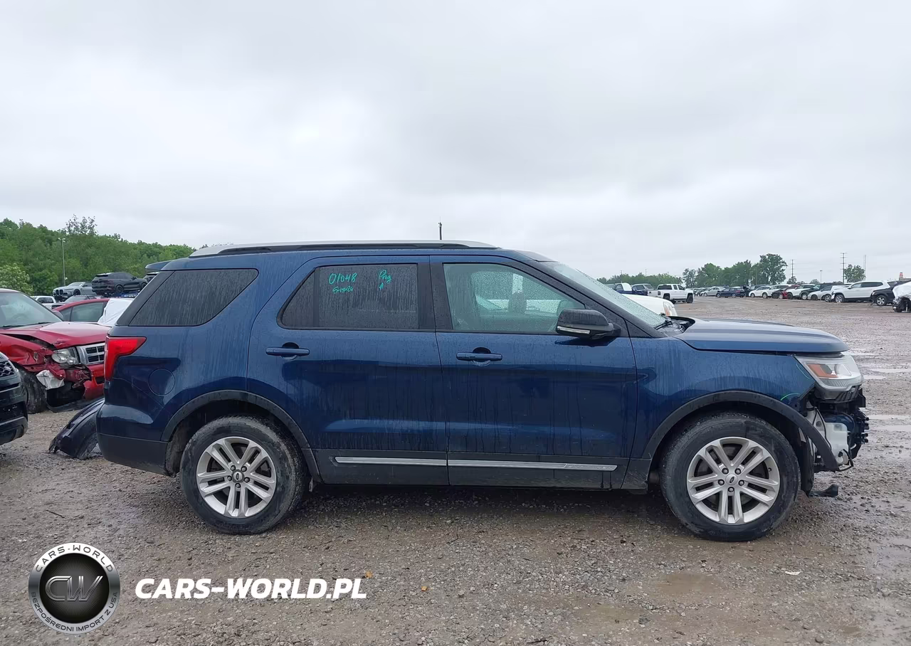 2017 Ford Explorer Xlt VIN:1FM5K7D81HGE21068 - 14