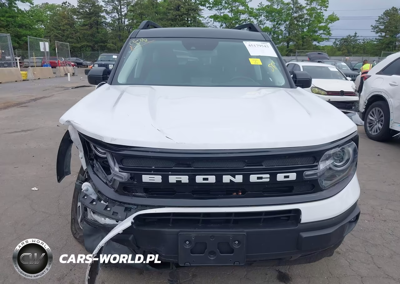 2024 Ford Bronco Sport Outer Banks VIN:3FMCR9C60RRF62156 - 12