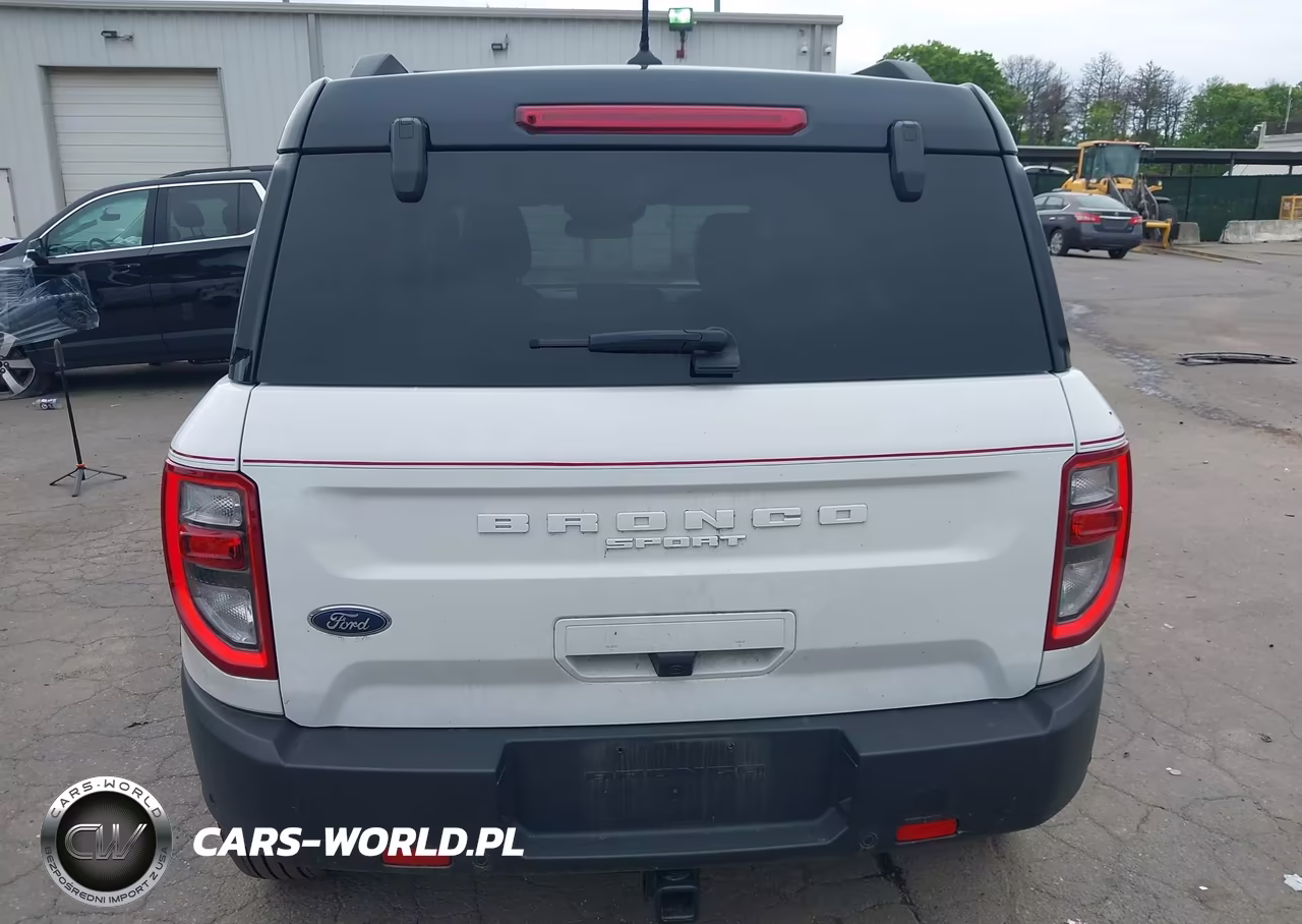 2024 Ford Bronco Sport Outer Banks VIN:3FMCR9C60RRF62156 - 16