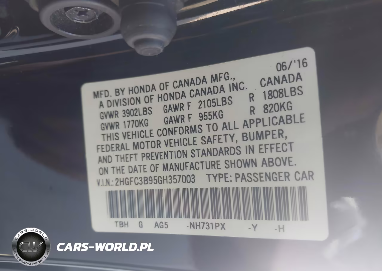 2016 Honda Civic Touring VIN:2HGFC3B95GH357003 - 9