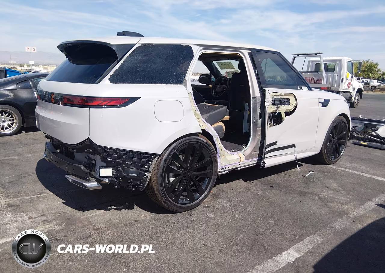 2026 Land Rover Range Rover Sport P400 Dynamic Se VIN:SAL1L9FU5TA623888 - 4