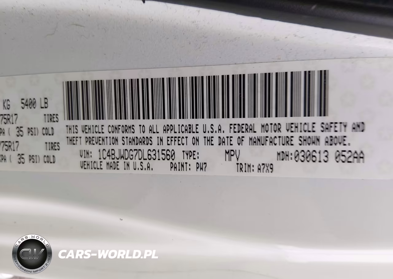 2013 Jeep Wrangler Unlimited Sport VIN:1C4BJWDG7DL631560 - 9