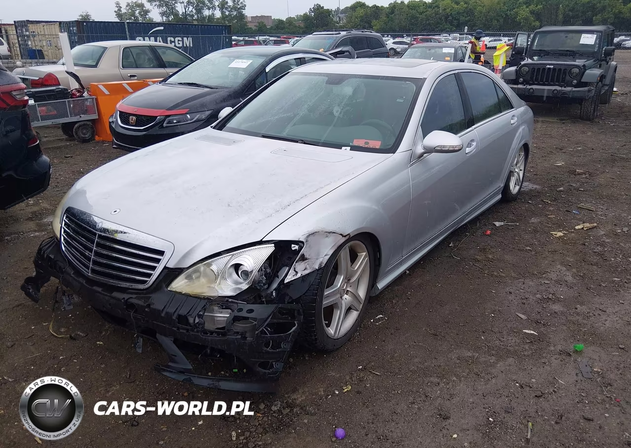 2008 Mercedes-Benz S 550 VIN:WDDNG71X88A181043 - 2