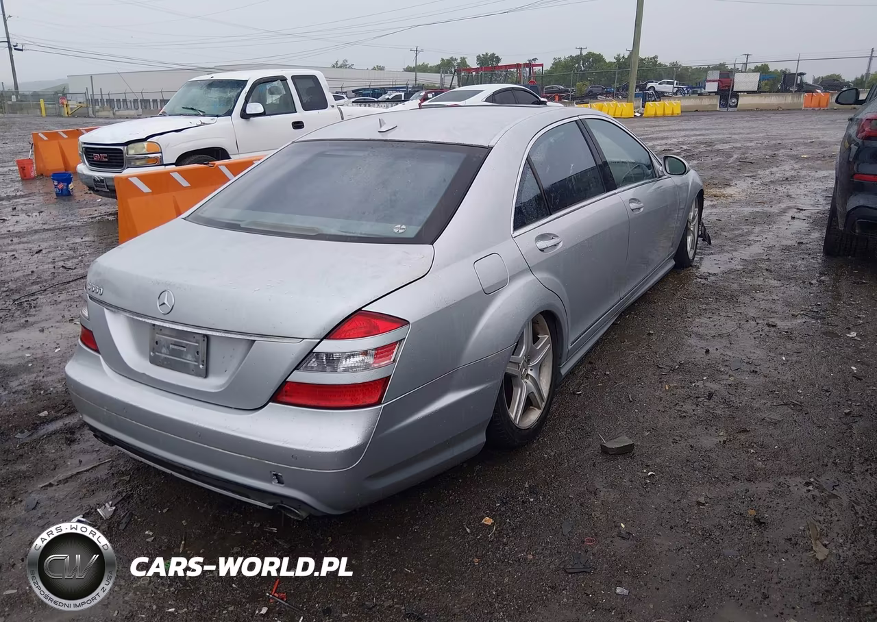 2008 Mercedes-Benz S 550 VIN:WDDNG71X88A181043 - 4