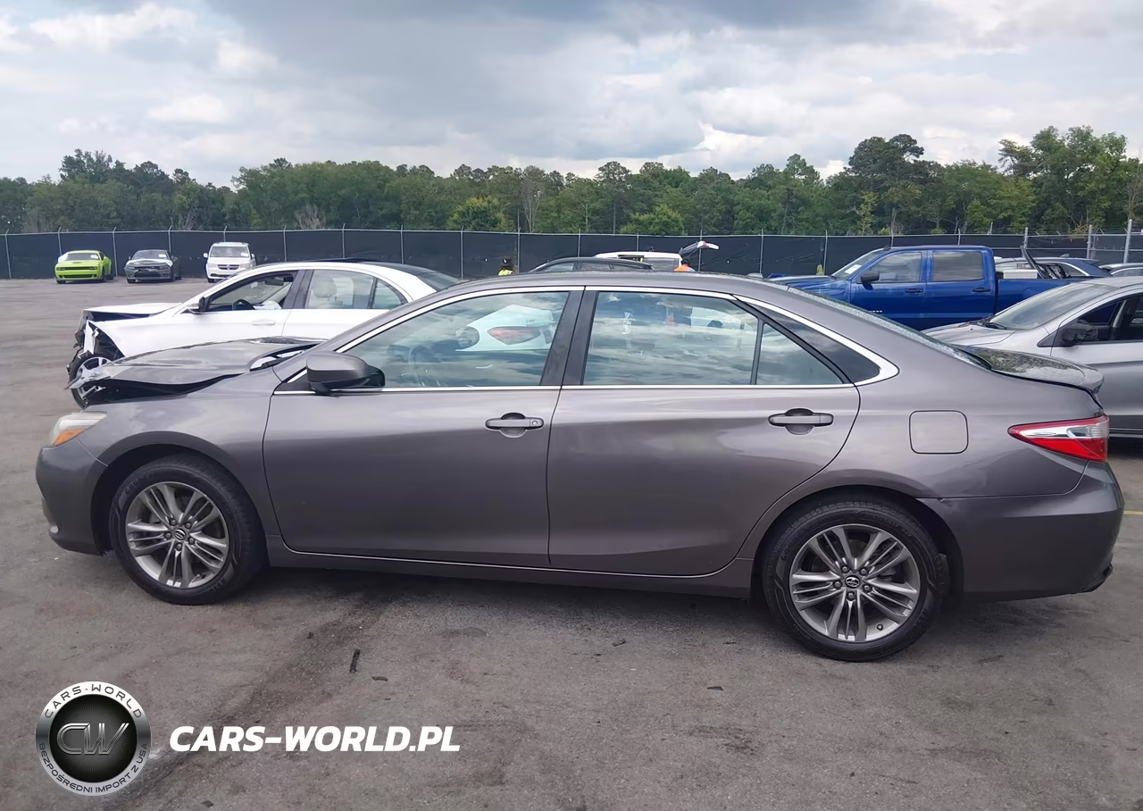 2016 Toyota Camry Se VIN:4T1BF1FKXGU241018 - 14