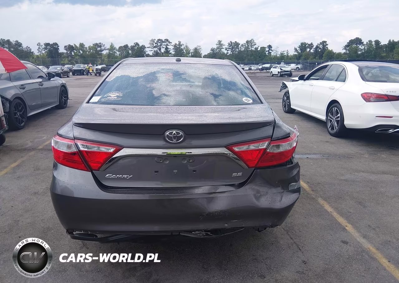 2016 Toyota Camry Se VIN:4T1BF1FKXGU241018 - 16