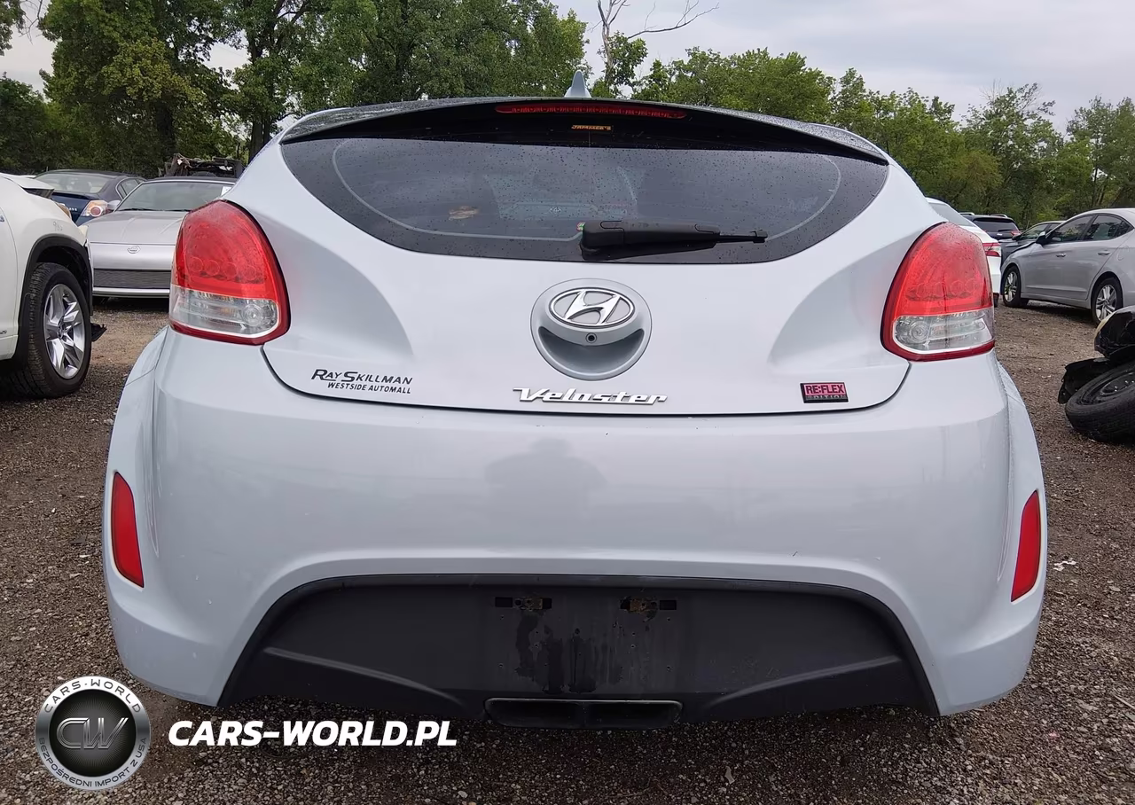 2015 Hyundai Veloster Flex VIN:KMHTC6AD8FU218290 - 16