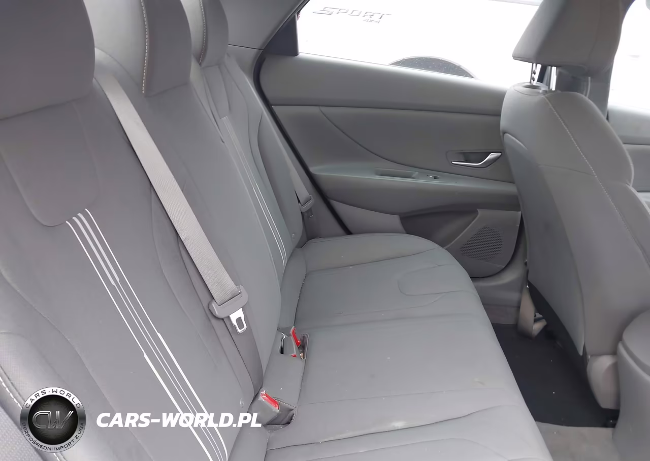 2022 Hyundai Elantra Sel VIN:KMHLM4AG9NU239224 - 8