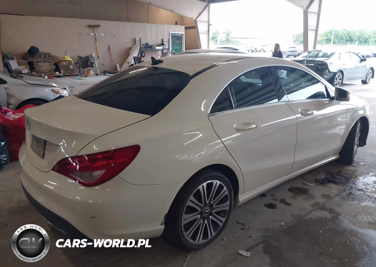 2018 Mercedes-Benz Cla 250 VIN:WDDSJ4EB8JN594693 - 4