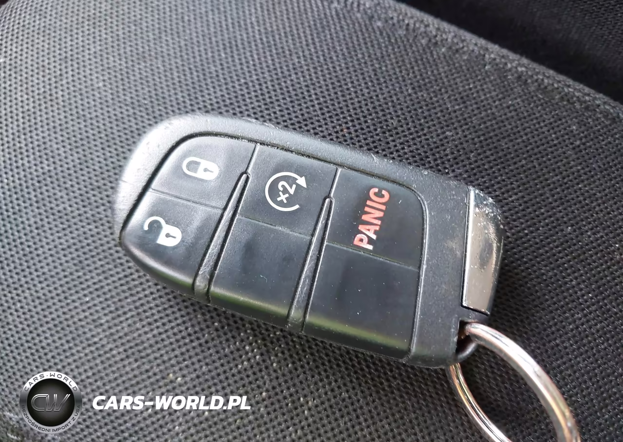 2020 Jeep Renegade Latitude Fwd VIN:ZACNJABB0LPL46343 - 11