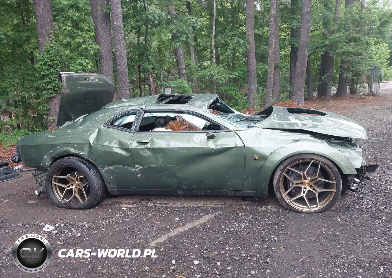 2021 Dodge Challenger R-T Scat Pack Widebody VIN:2C3CDZFJ2MH622675 - 14