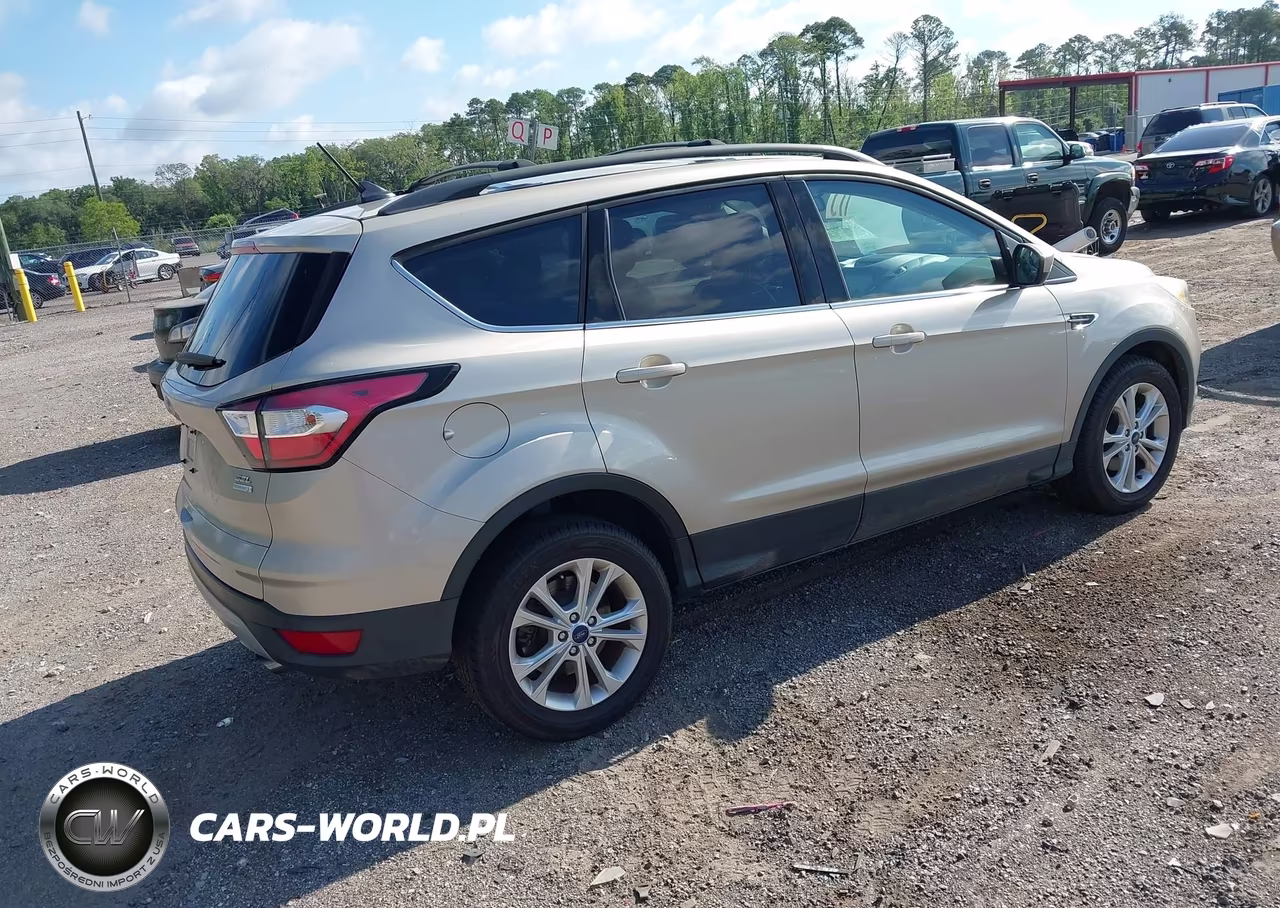 2018 Ford Escape Sel VIN:1FMCU0HDXJUA69437 - 4