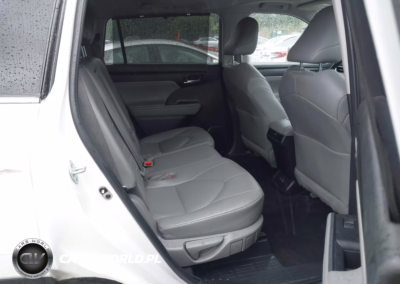 2023 Toyota Highlander Xle VIN:5TDKDRBH0PS045791 - 5