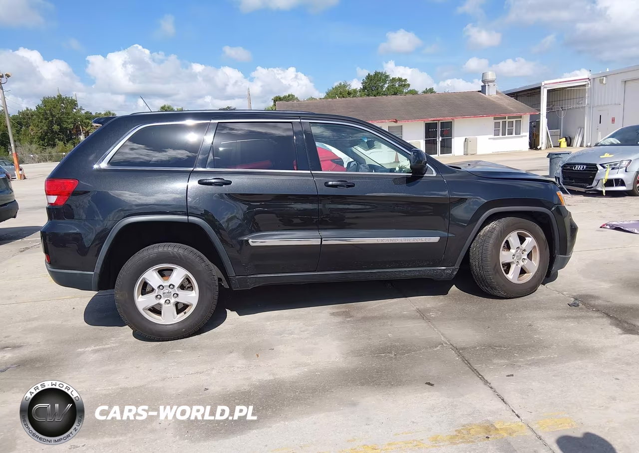 2012 Jeep Grand Cherokee Laredo VIN:1C4RJFAG0CC350007 - 13