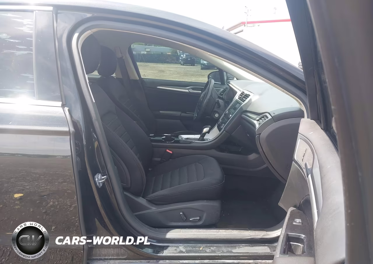 2015 Ford Fusion Se VIN:3FA6P0H74FR232526 - 5