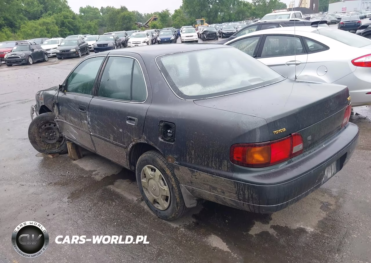 1996 Toyota Camry Le-Xle-Se VIN:4T1BF12K5TU869407 - 3