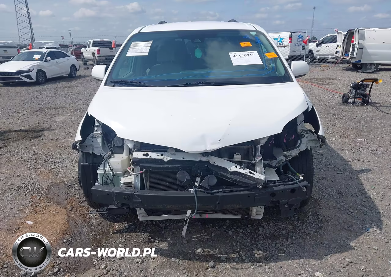 2020 Toyota Sienna Le VIN:5TDKZ3DC4LS068145 - 12