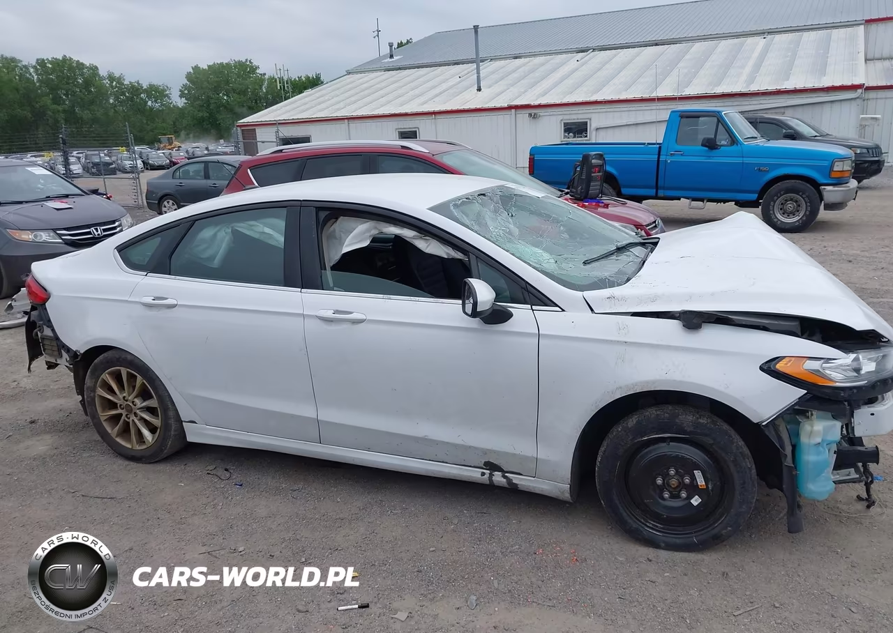 2017 Ford Fusion Se VIN:3FA6P0HD4HR102030 - 13