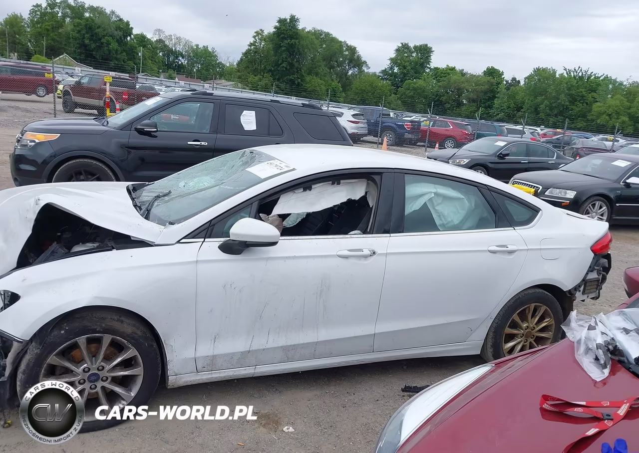 2017 Ford Fusion Se VIN:3FA6P0HD4HR102030 - 14