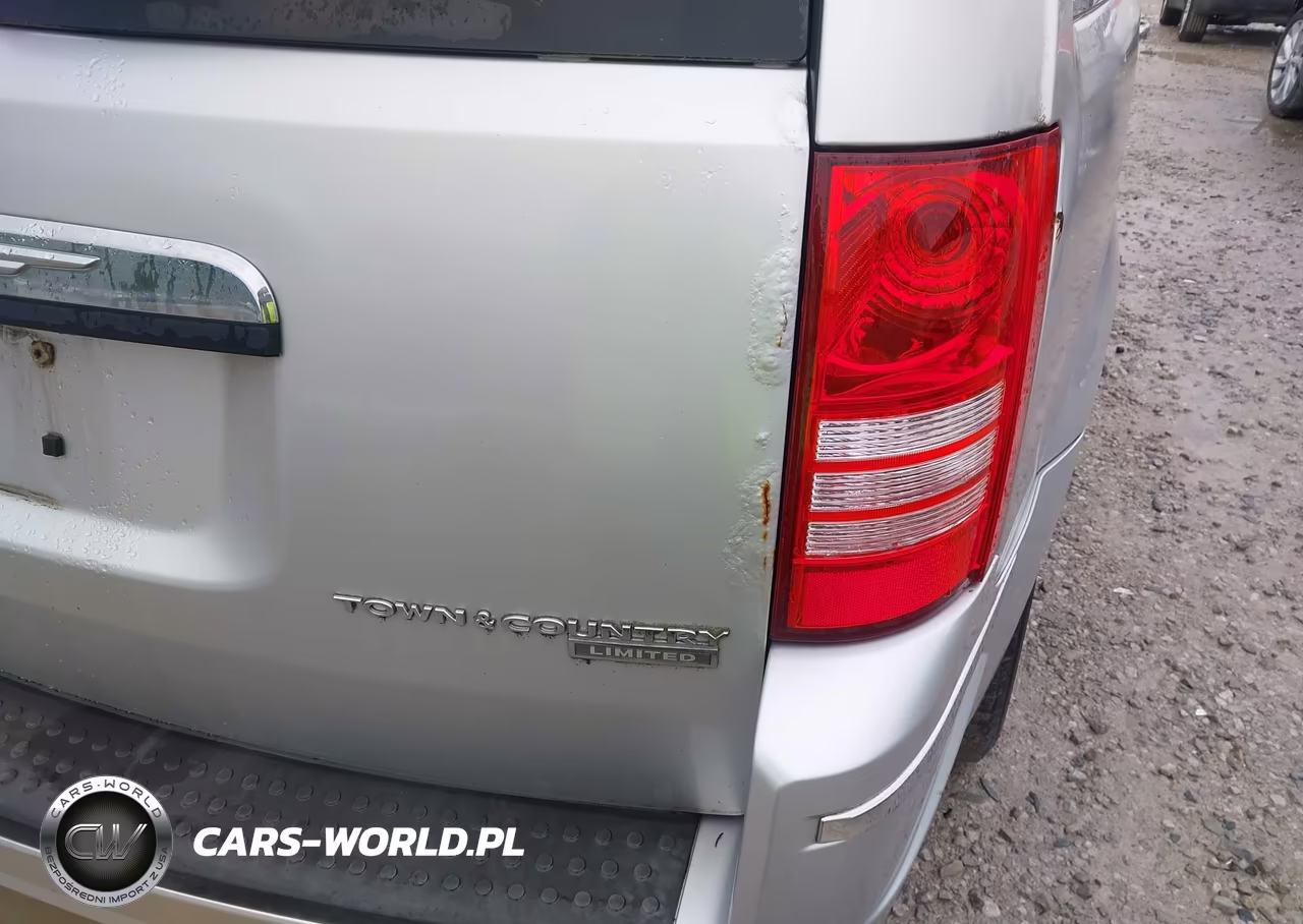 2010 Chrysler Town & Country Limited VIN:2A4RR6DX6AR124038 - 13