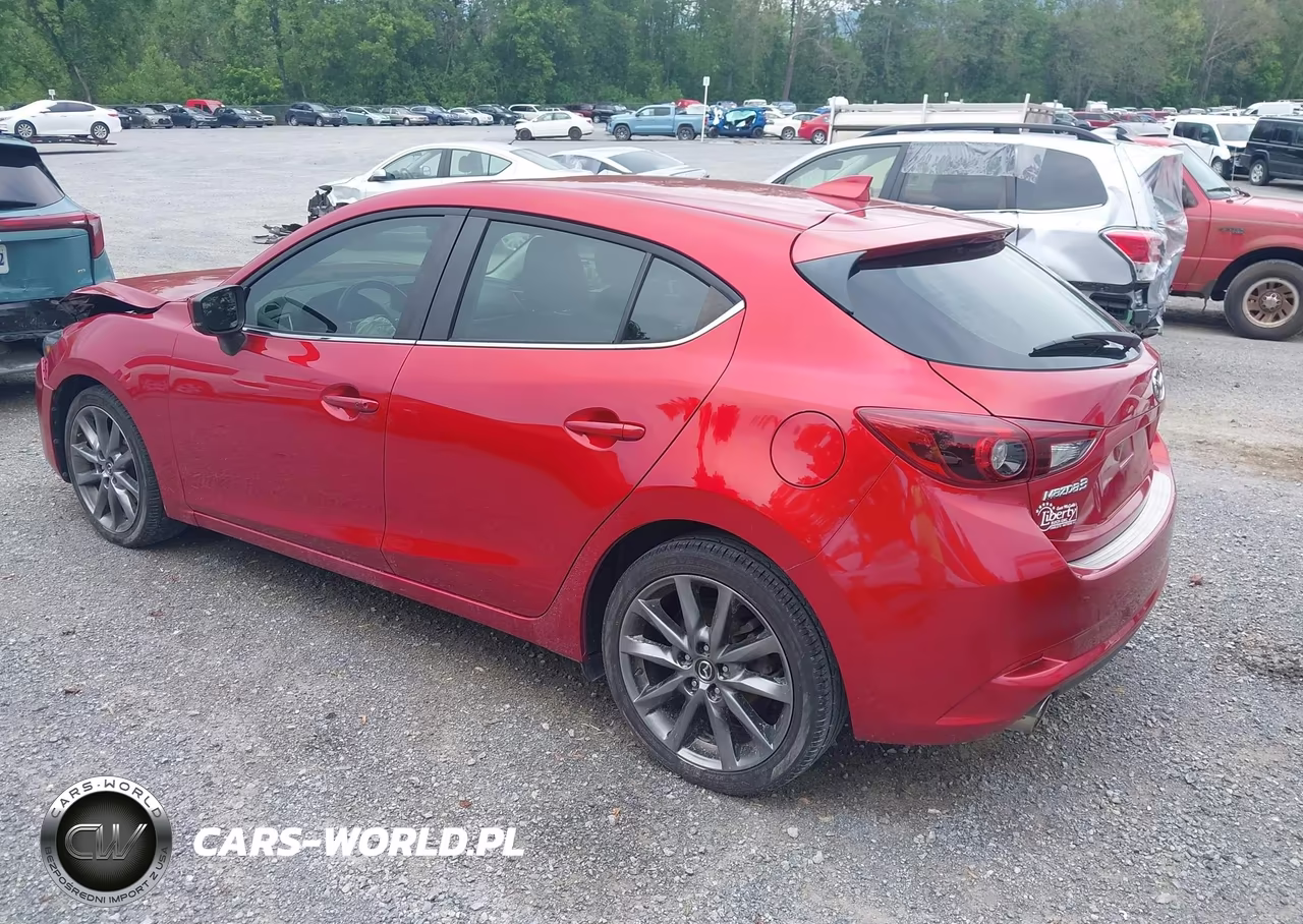 2018 Mazda Mazda3 Grand Touring VIN:3MZBN1M38JM177251 - 3