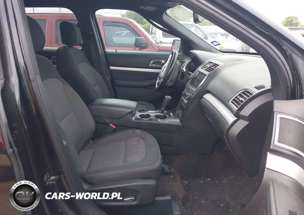 2016 Ford Explorer Xlt VIN:1FM5K7D8XGGC12393 - 5