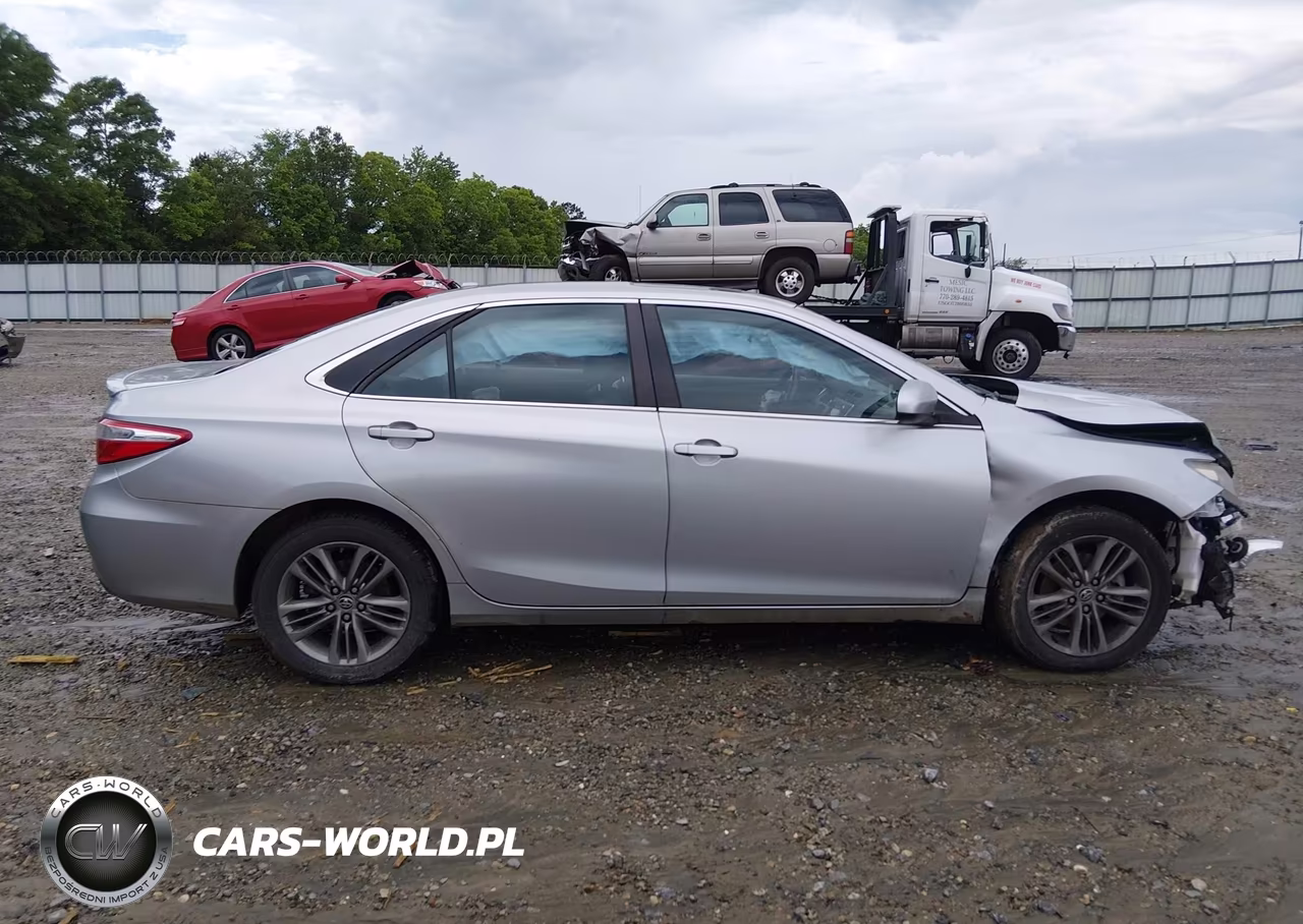 2016 Toyota Camry Se VIN:4T1BF1FK8GU134310 - 14