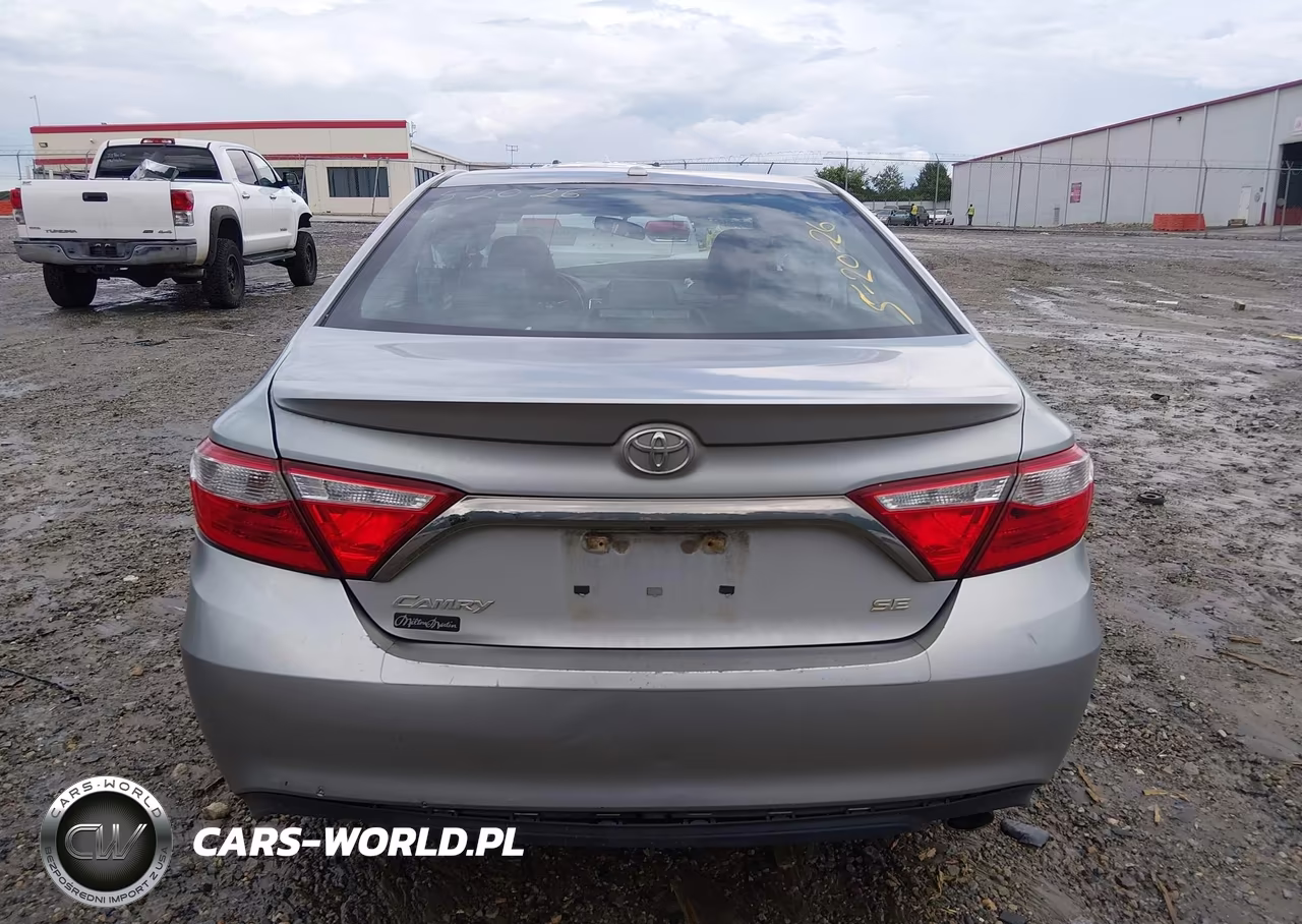 2016 Toyota Camry Se VIN:4T1BF1FK8GU134310 - 17
