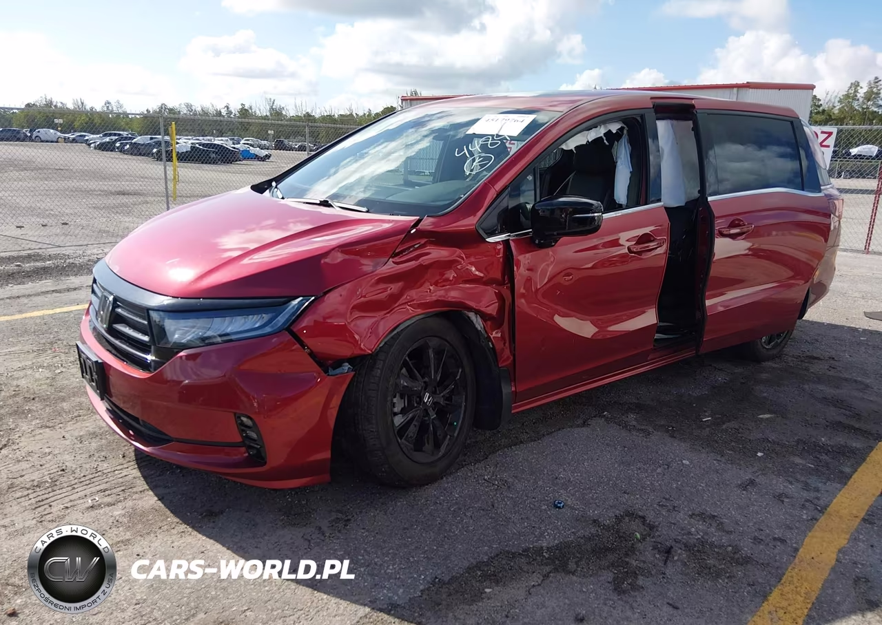 2023 Honda Odyssey Sport VIN:5FNRL6H70PB074484 - 2