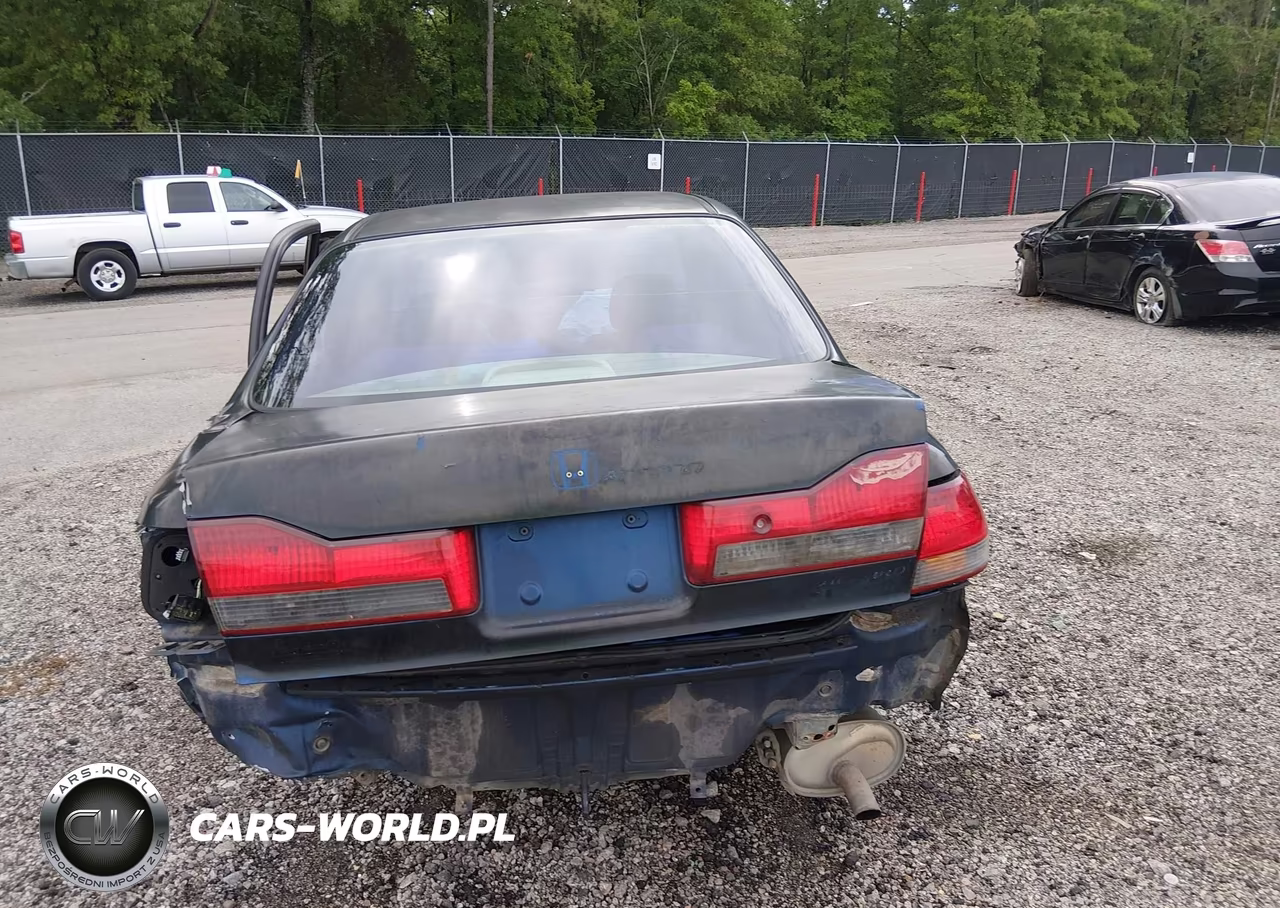 2001 Honda Accord 2.3 Lx VIN:1HGCG56451A005580 - 17