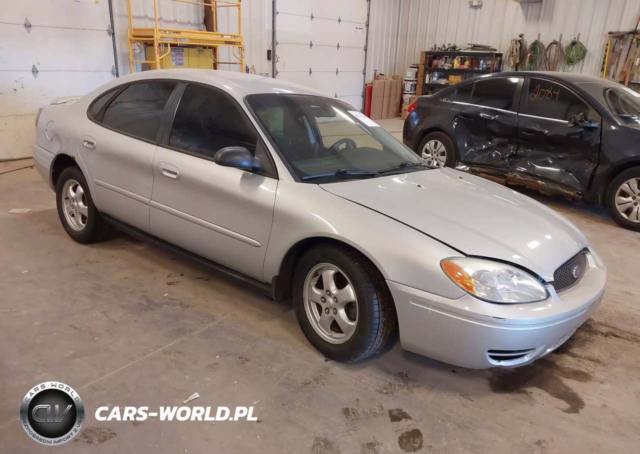 2005 Ford Taurus Se