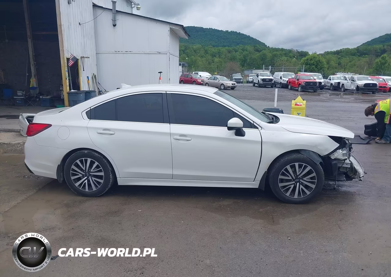 2019 Subaru Legacy 2.5I Premium VIN:4S3BNAF61K3011389 - 14