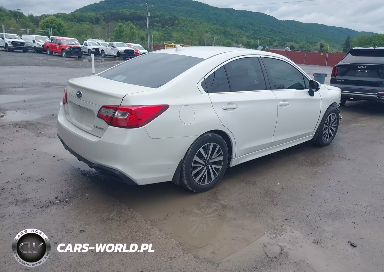 2019 Subaru Legacy 2.5I Premium VIN:4S3BNAF61K3011389 - 4