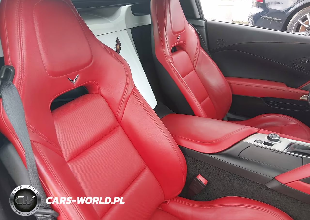 2018 Chevrolet Corvette Grand Sport VIN:1G1YY3D76J5100119 - 8