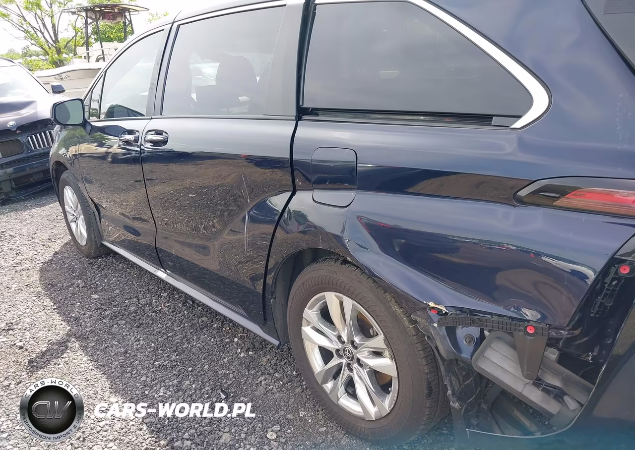 2024 Toyota Sienna Xle VIN:5TDJSKFC0RS125084 - 17
