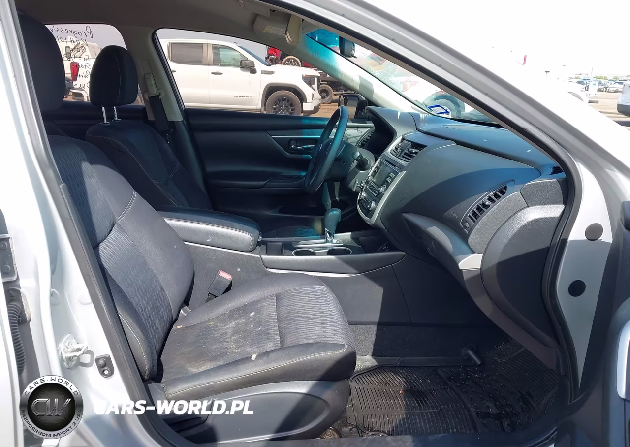 2017 Nissan Altima 2.5 S VIN:1N4AL3AP2HN351926 - 5
