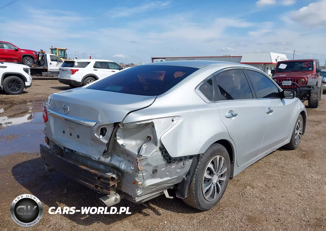 2017 Nissan Altima 2.5 S VIN:1N4AL3AP2HN351926 - 6