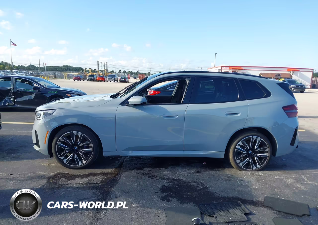 2025 BMW X3 30 xDrive VIN:5UX53GP07S9Z38554 - 14