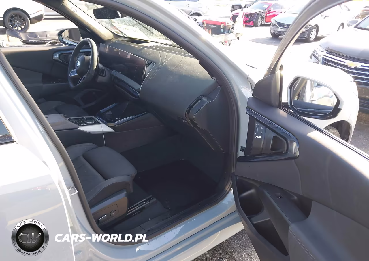 2025 BMW X3 30 xDrive VIN:5UX53GP07S9Z38554 - 5