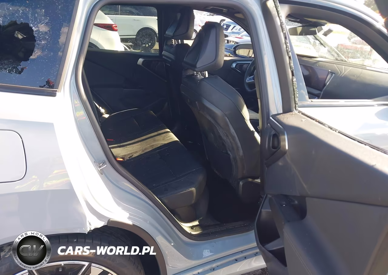 2025 BMW X3 30 xDrive VIN:5UX53GP07S9Z38554 - 8