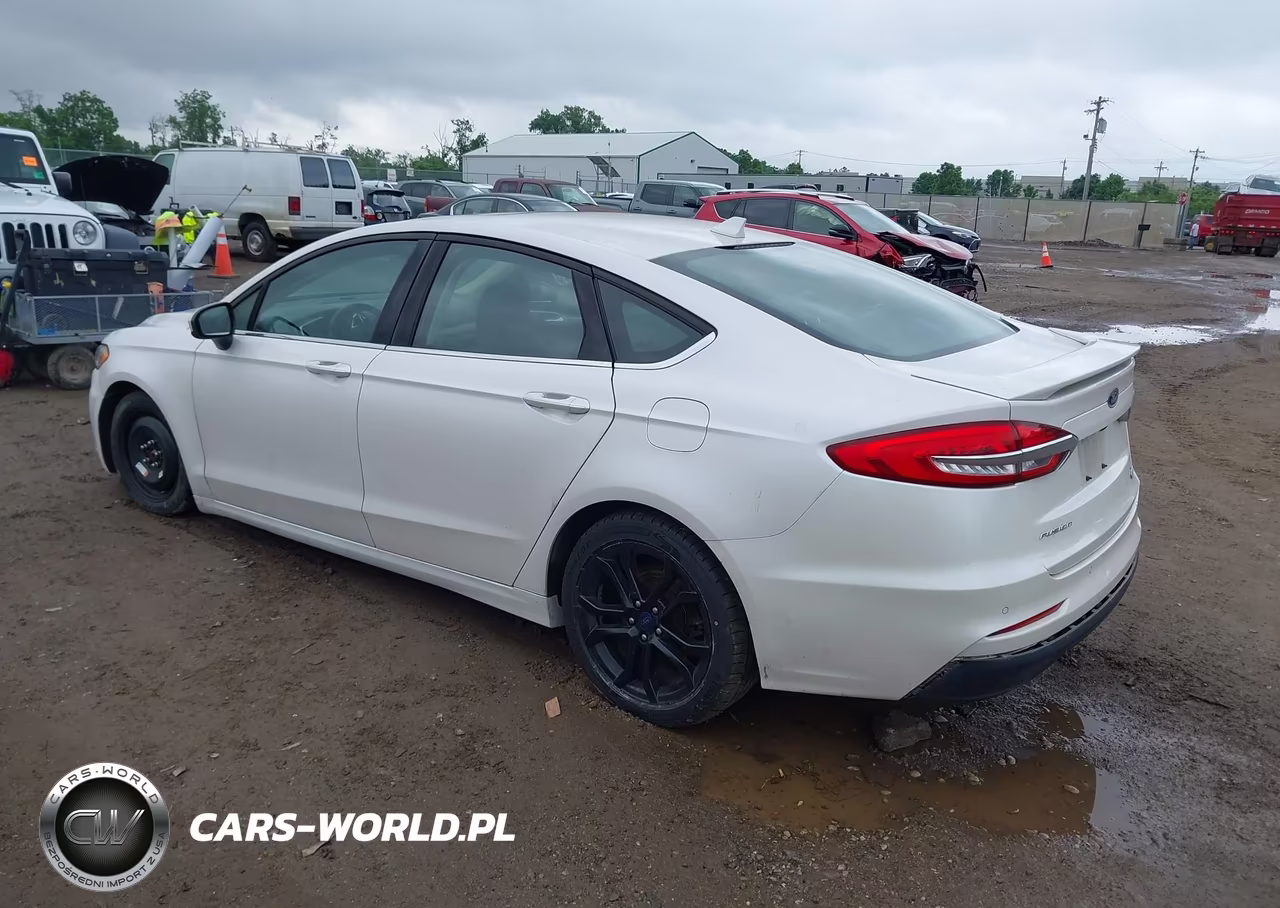 2019 Ford Fusion Se VIN:3FA6P0HD2KR282390 - 3