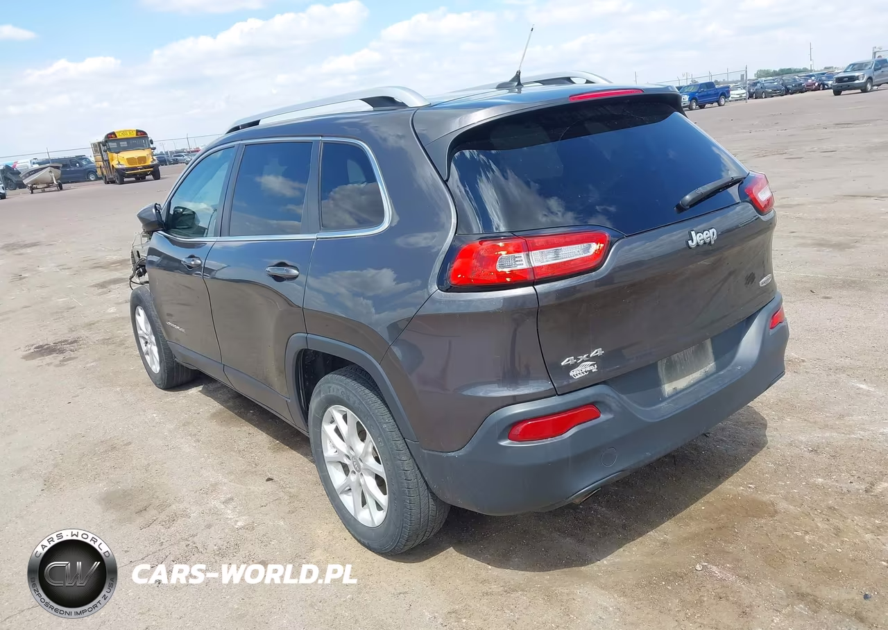 2014 Jeep Cherokee Latitude VIN:1C4PJMCB8EW232544 - 3