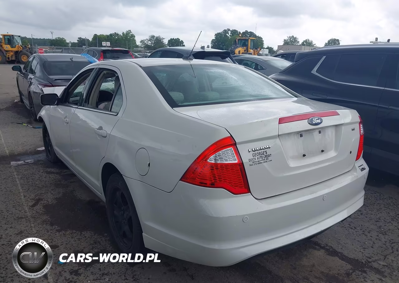 2010 Ford Fusion Se VIN:3FAHP0HA7AR311900 - 3