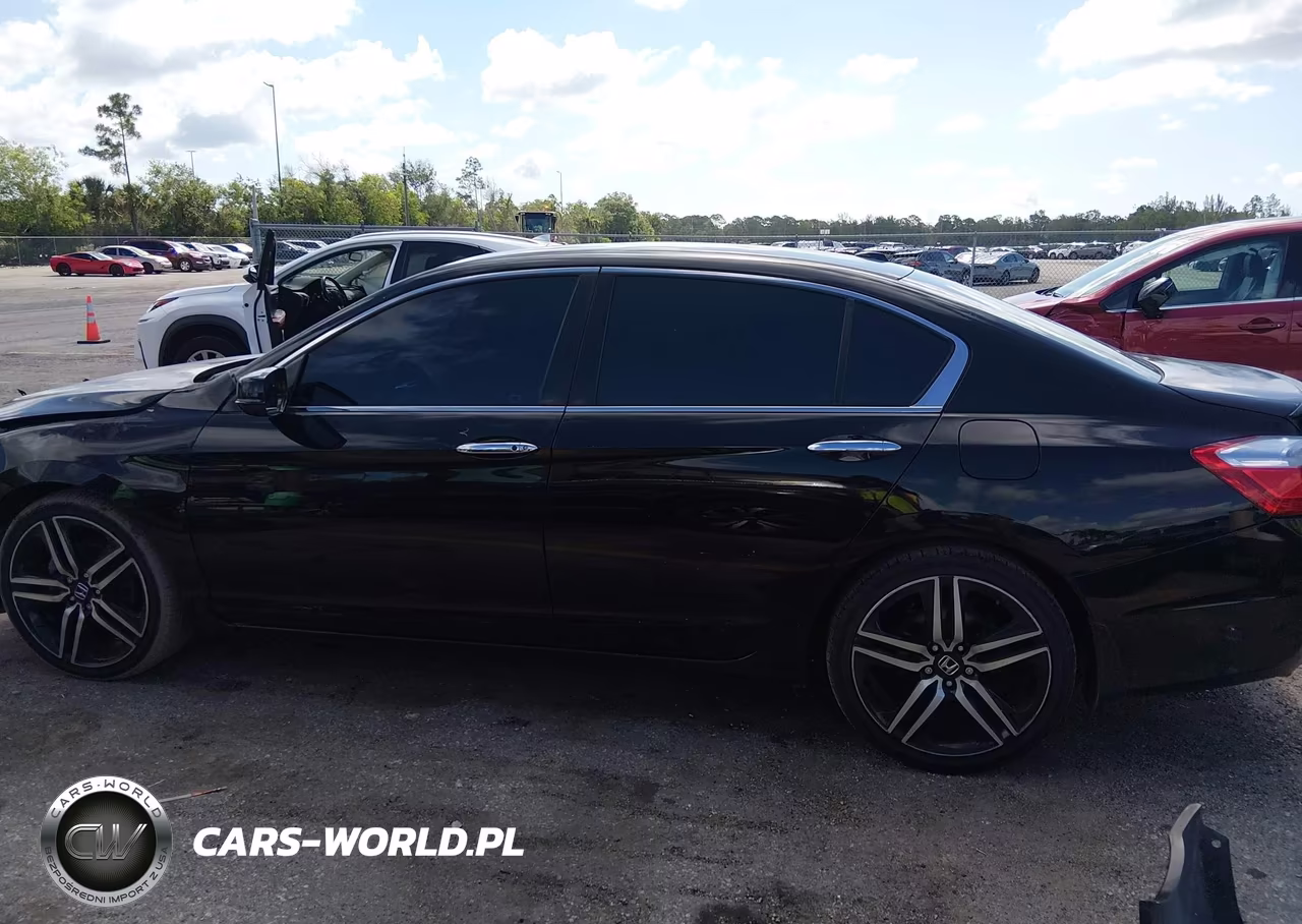 2014 Honda Accord Touring VIN:1HGCR3F97EA035180 - 15