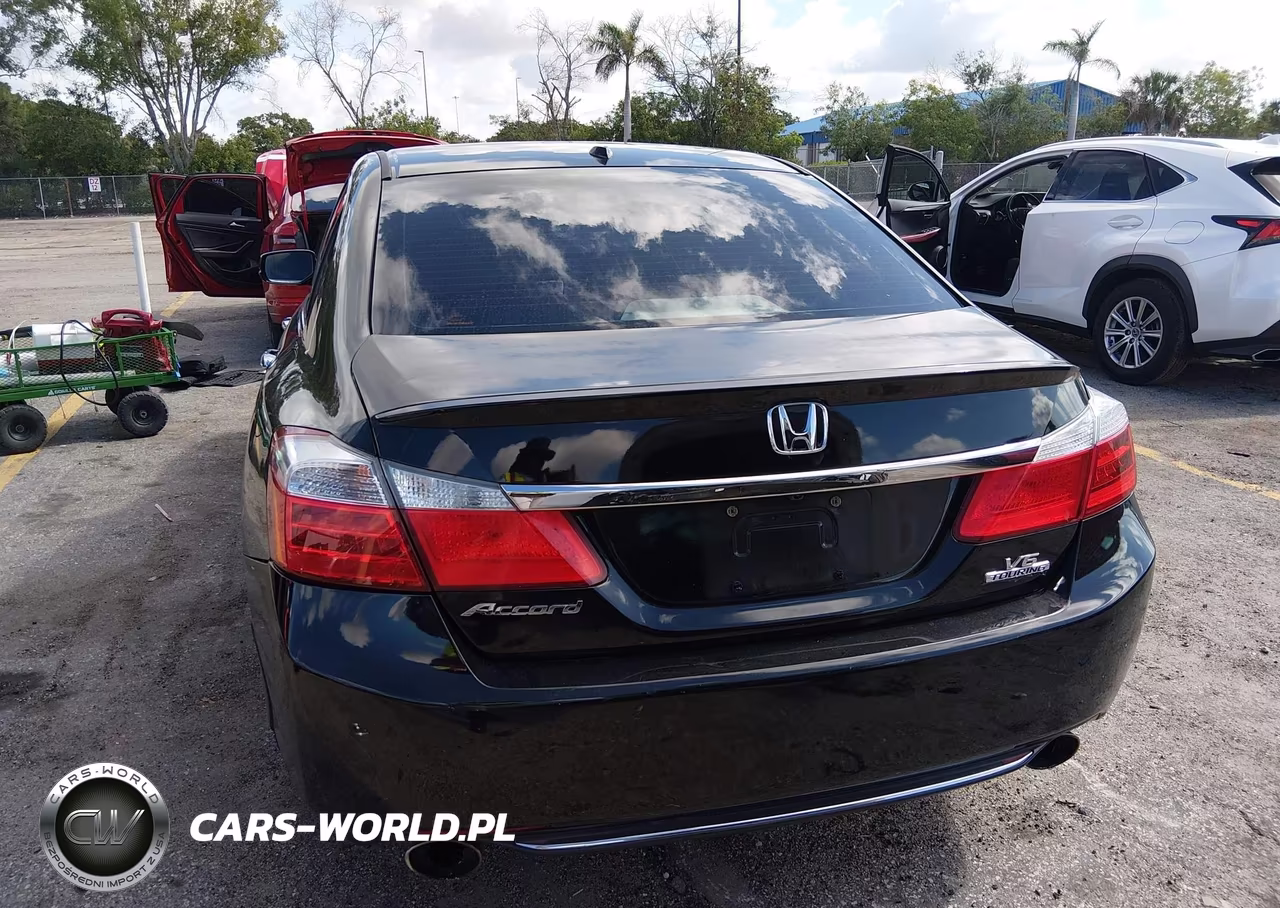 2014 Honda Accord Touring VIN:1HGCR3F97EA035180 - 17