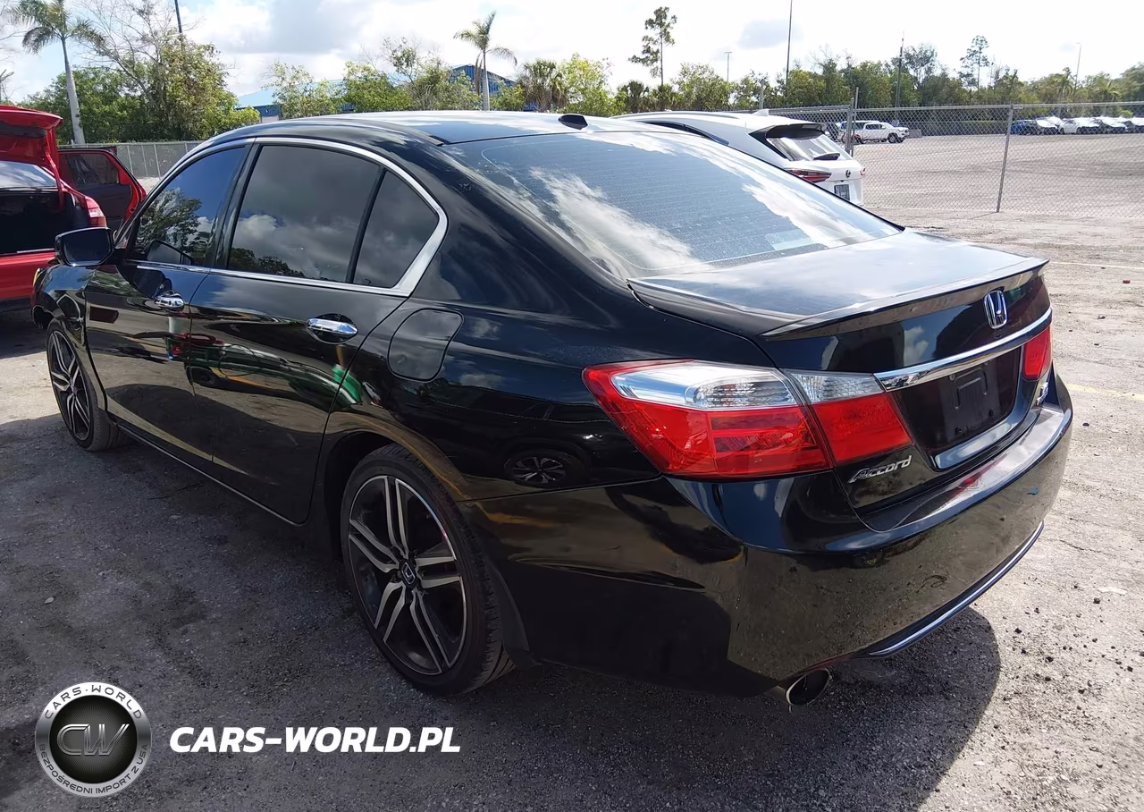 2014 Honda Accord Touring VIN:1HGCR3F97EA035180 - 3