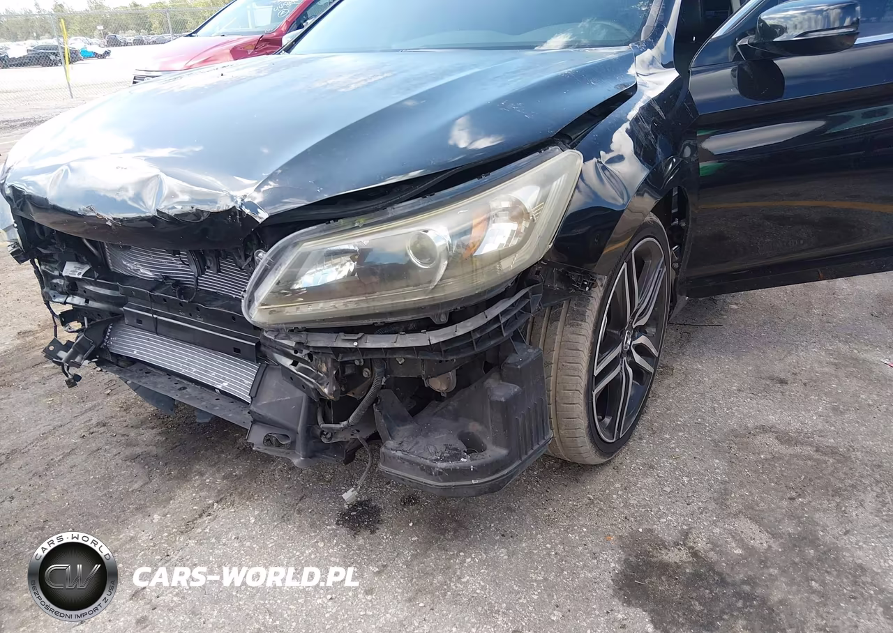 2014 Honda Accord Touring VIN:1HGCR3F97EA035180 - 6