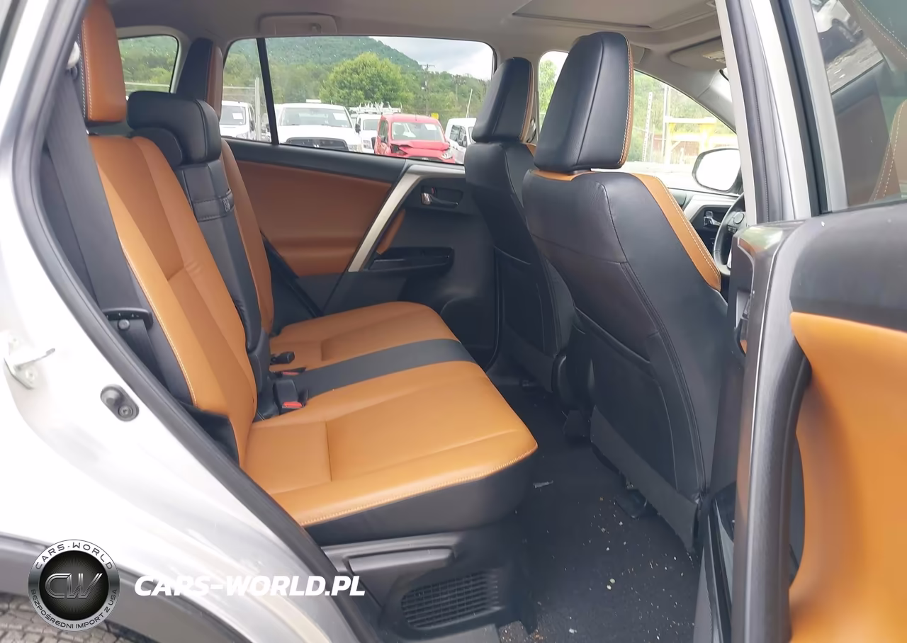 2016 Toyota Rav4 Hybrid Limited VIN:JTMDJREV5GD002045 - 8